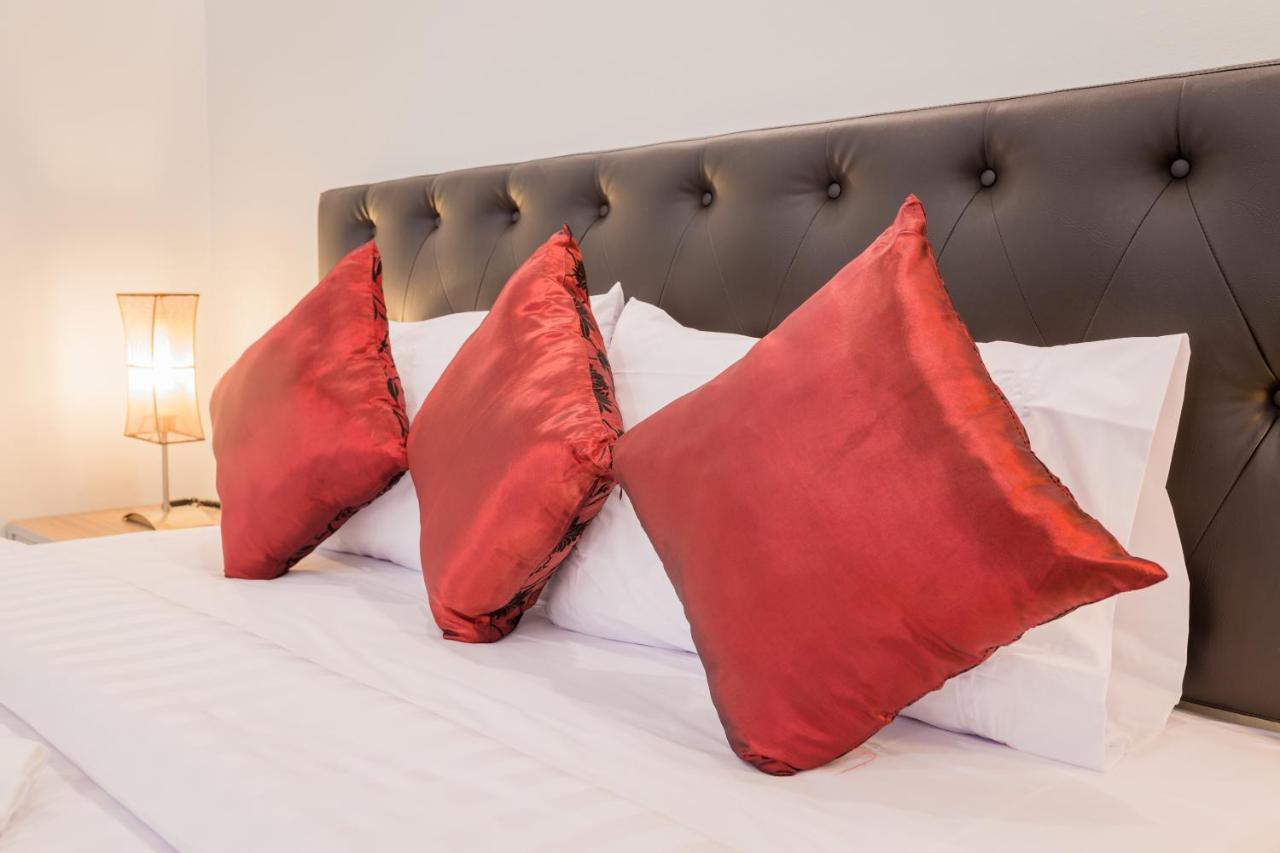 Journey Residence Phuket Банг Тао Бийч Екстериор снимка